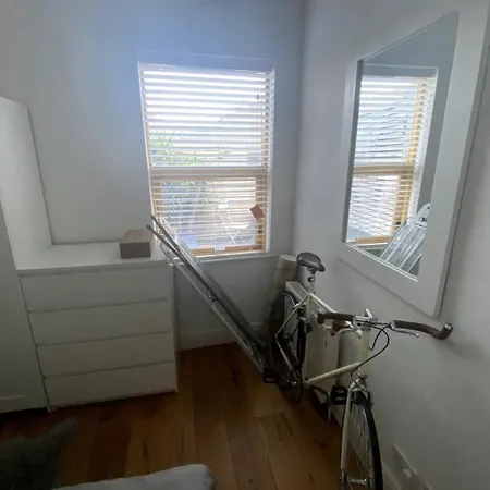 Restful 1bd Flat In